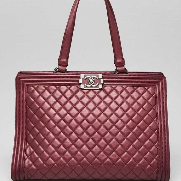 Chanel Metallic Burgundy Quilted Leather Large Boy Tote Bag - Picture 1 of 12
